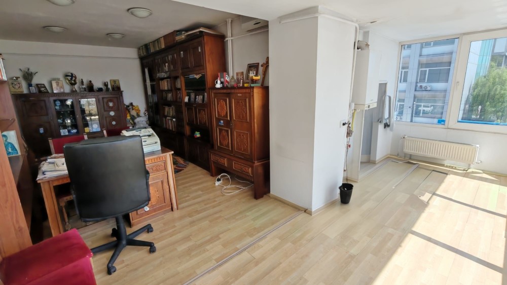 Apartament super spatios cu priveliste minunata asupra Dunarii